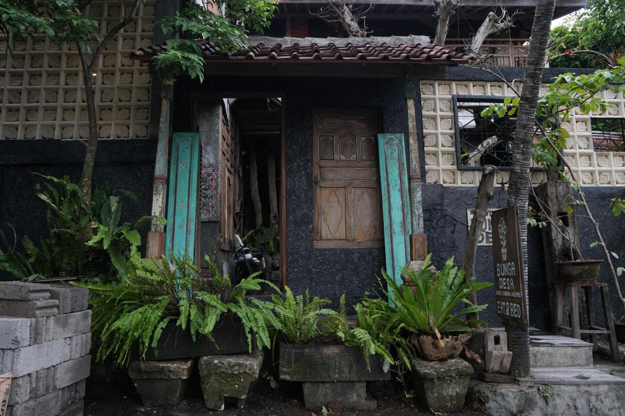 Twospaces Living At Bunga Desa, Jimbaran Екстер'єр фото
